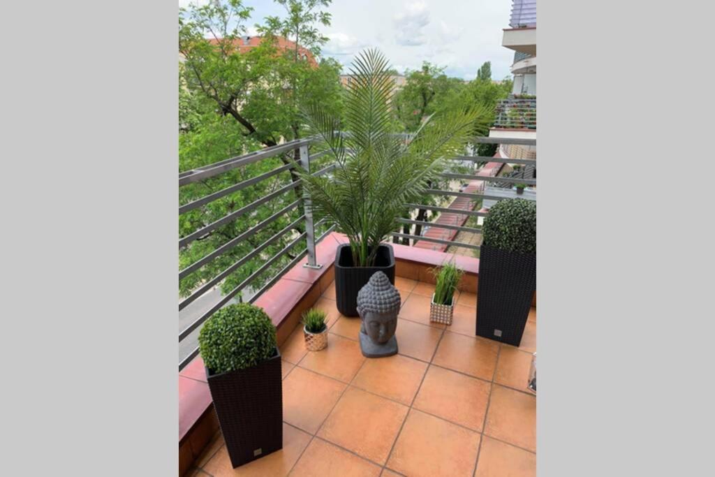 Vip Mini Resort,Private Parking & Balcony Budapest Ngoại thất bức ảnh